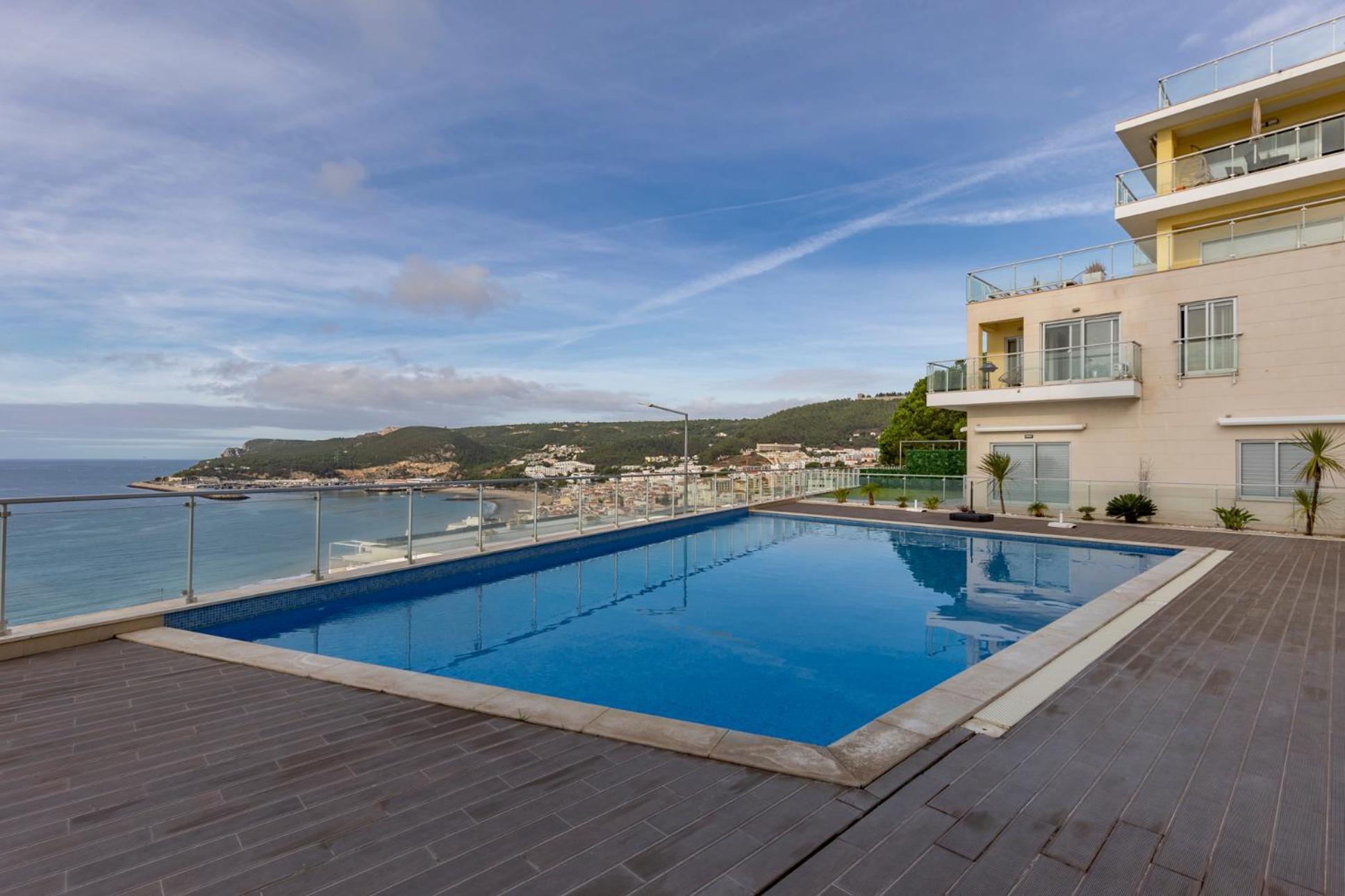 Cliffs Apartment - Astonishing View Over Sesimbra Bay By Trip2Portugal Екстериор снимка